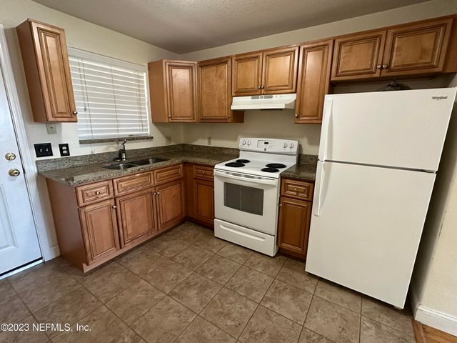 5148 FLORAL BLUFF Road 2, Jacksonville, FL 32211