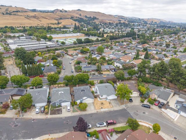 26668 Voltaire Street, Hayward, CA 94544