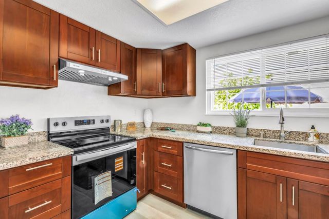 26668 Voltaire Street, Hayward, CA 94544