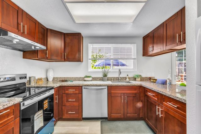 26668 Voltaire Street, Hayward, CA 94544