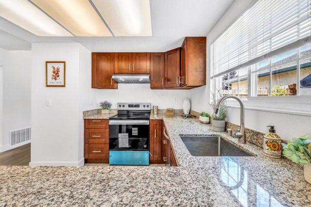 26668 Voltaire Street, Hayward, CA 94544