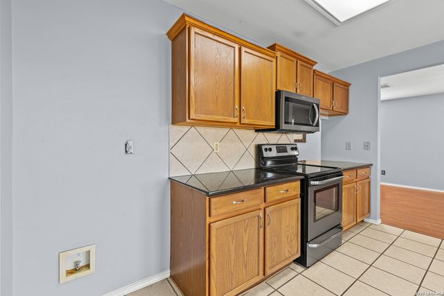 1664 Willow Top, Schertz, TX 78154