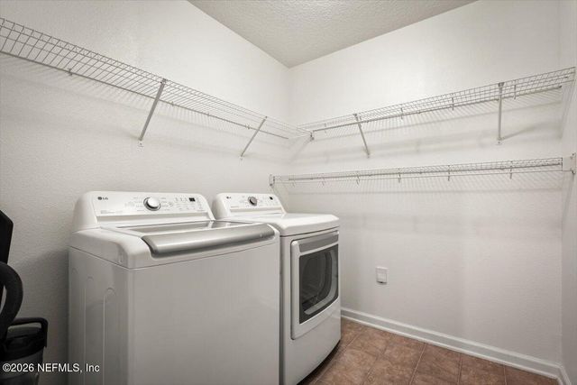 8123 BARLEY Way, Jacksonville, FL 32222