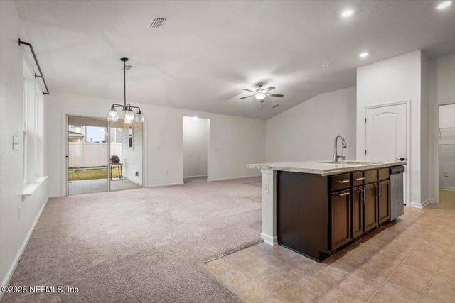 8123 BARLEY Way, Jacksonville, FL 32222