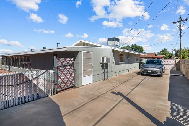 2209 Los Angeles Street, Kingman, AZ 86401