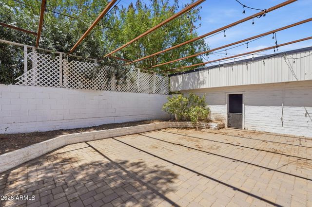 511 W ROMA Avenue, Phoenix, AZ 85013