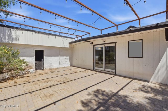 511 W ROMA Avenue, Phoenix, AZ 85013