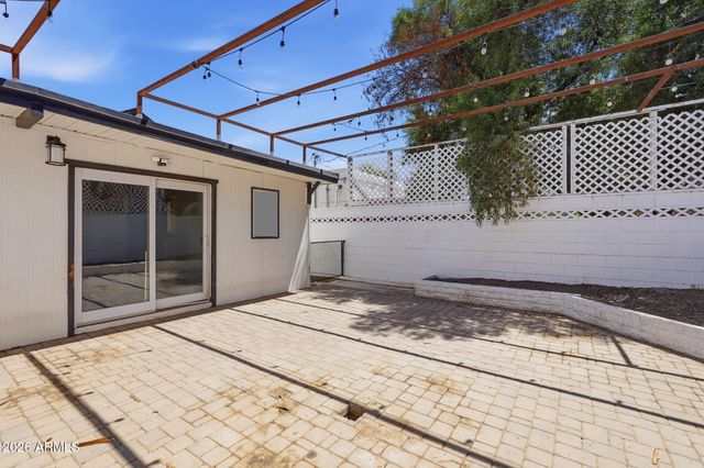 511 W ROMA Avenue, Phoenix, AZ 85013