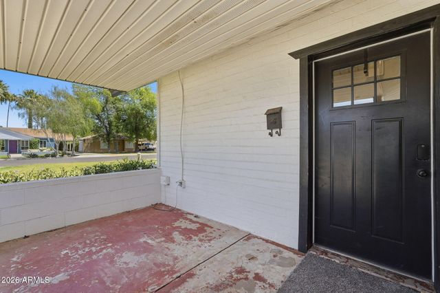 511 W ROMA Avenue, Phoenix, AZ 85013