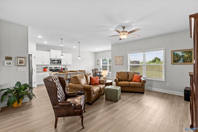 26738 Kyle Lane, Athens, AL 35613