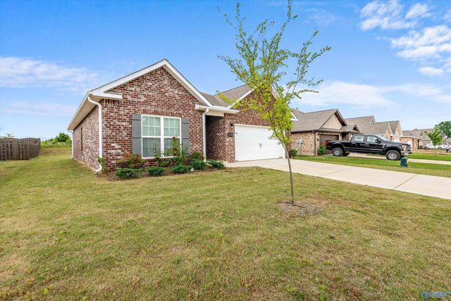 26738 Kyle Lane, Athens, AL 35613
