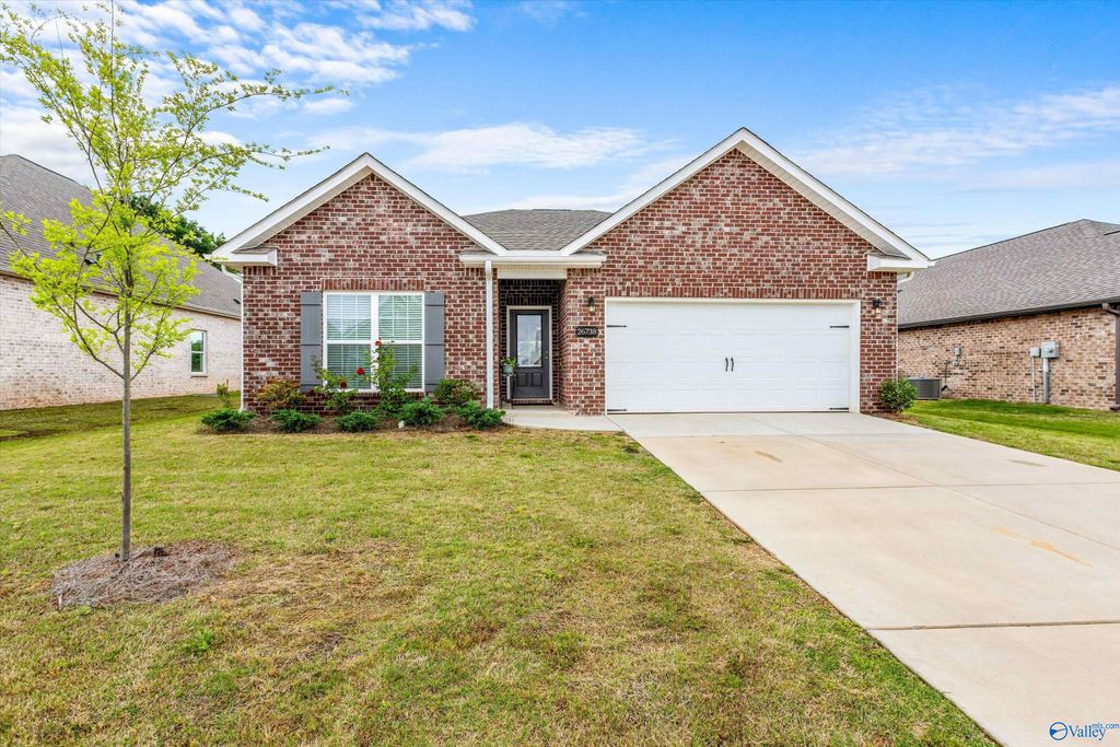26738 Kyle Lane, Athens, AL 35613