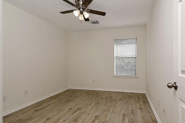 222 Blushwood Place, The Woodlands, TX 77382