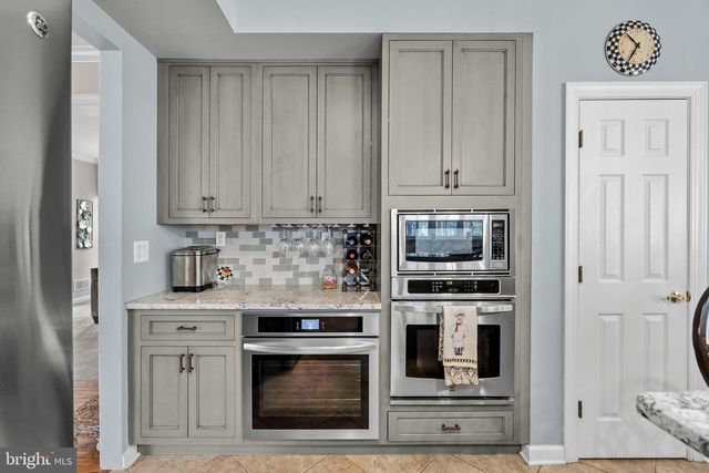 9 ASTER CT, Medford, NJ 08055
