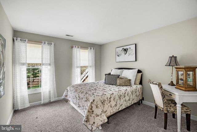 9 ASTER CT, Medford, NJ 08055