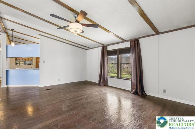 335 Weinsteiger Road, Bechtelsville Boro, PA 19505