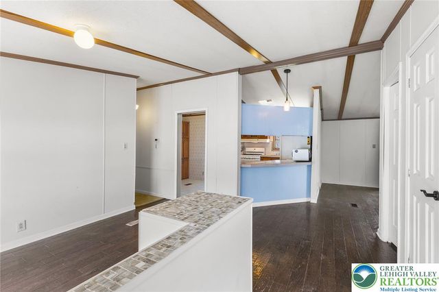 335 Weinsteiger Road, Bechtelsville Boro, PA 19505