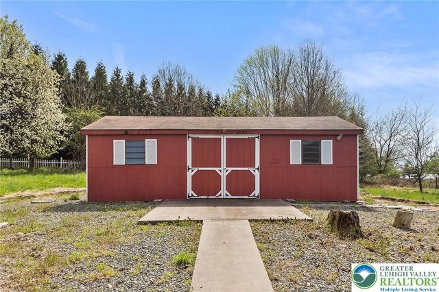 335 Weinsteiger Road, Bechtelsville Boro, PA 19505