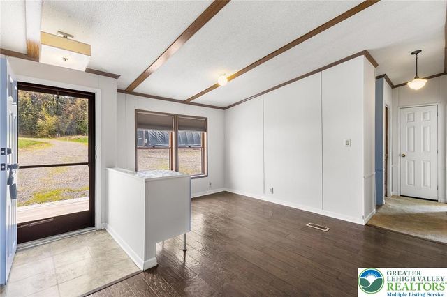 335 Weinsteiger Road, Bechtelsville Boro, PA 19505