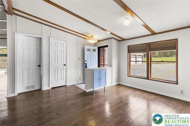 335 Weinsteiger Road, Bechtelsville Boro, PA 19505