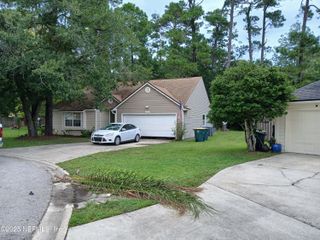 2867 ROCKFORD FALLS Drive N, Jacksonville, FL 32224