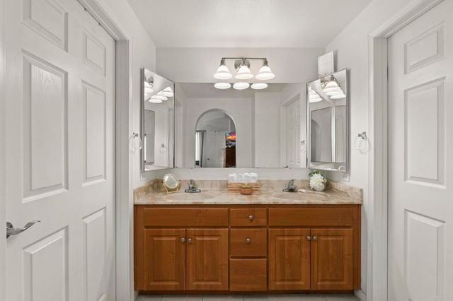 2715 Lake Pointe Drive 116, Spring Valley, CA 91977