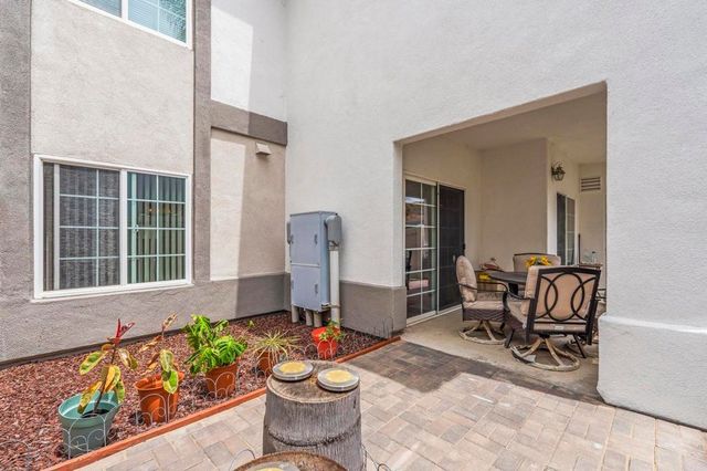 2715 Lake Pointe Drive 116, Spring Valley, CA 91977