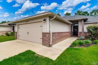 5149 Peach Dr, Pace, FL 32571