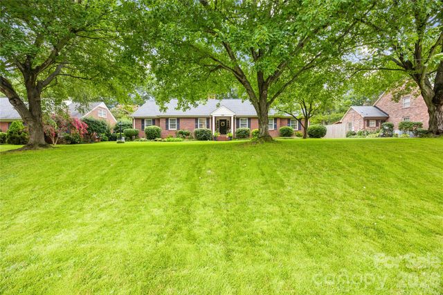 944 Churchill Drive, Gastonia, NC 28054