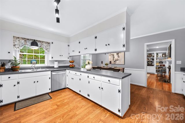 944 Churchill Drive, Gastonia, NC 28054