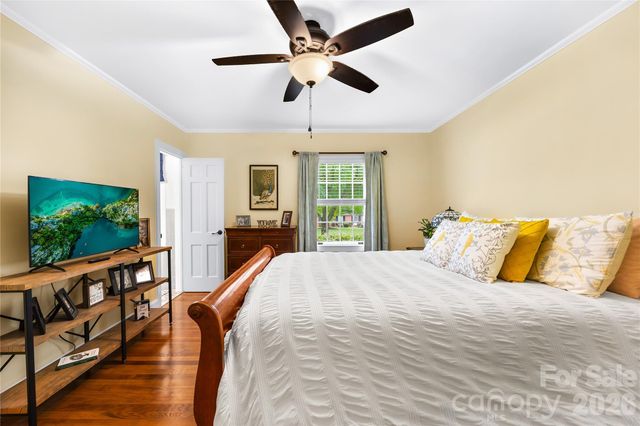944 Churchill Drive, Gastonia, NC 28054