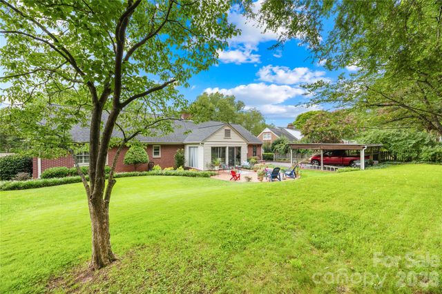 944 Churchill Drive, Gastonia, NC 28054