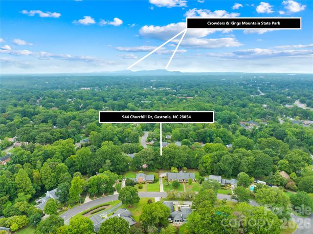 944 Churchill Drive, Gastonia, NC 28054