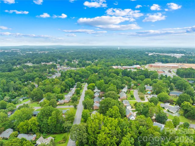 944 Churchill Drive, Gastonia, NC 28054