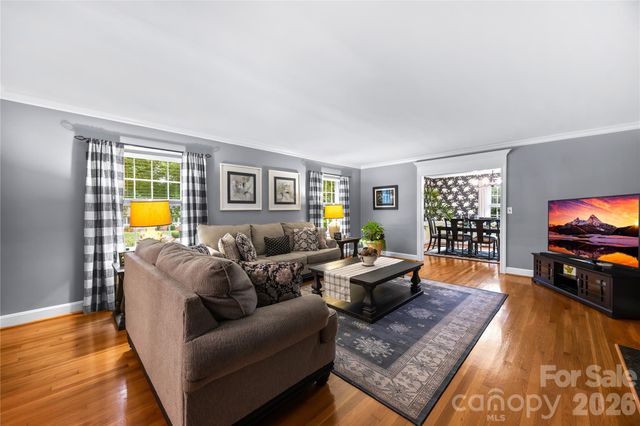 944 Churchill Drive, Gastonia, NC 28054