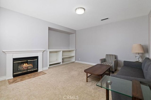 16 Ellistone 43, Irvine, CA 92602