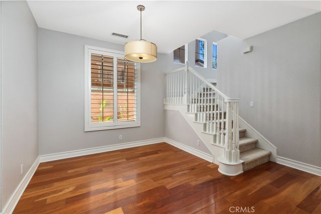 16 Ellistone 43, Irvine, CA 92602