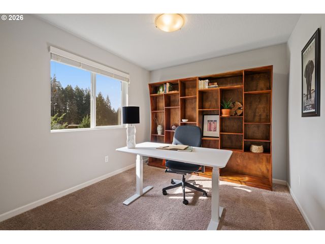 16712 Se FOX GLEN Ct, Happy Valley, OR 97015