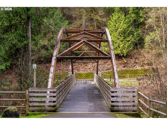 16712 Se FOX GLEN Ct, Happy Valley, OR 97015