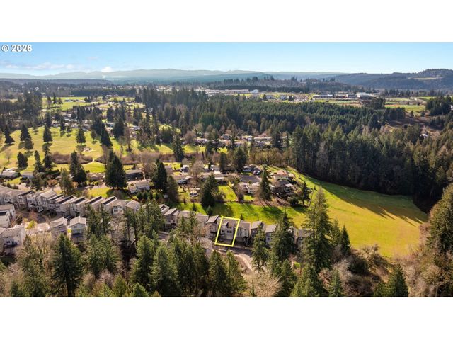 16712 Se FOX GLEN Ct, Happy Valley, OR 97015