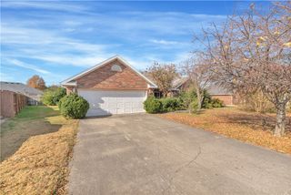 720 Almoo Street, Lowell, AR 72745