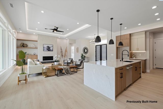 104134 E Tatum Blvd, Kennewick, WA 99338