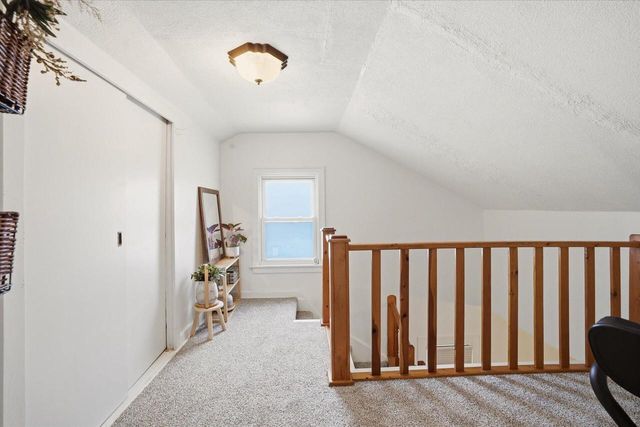 2521 N 58th STREET, Milwaukee, WI 53210