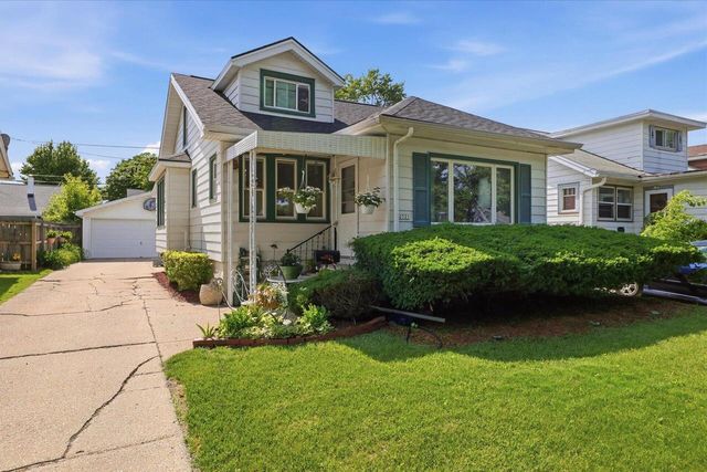 2521 N 58th STREET, Milwaukee, WI 53210