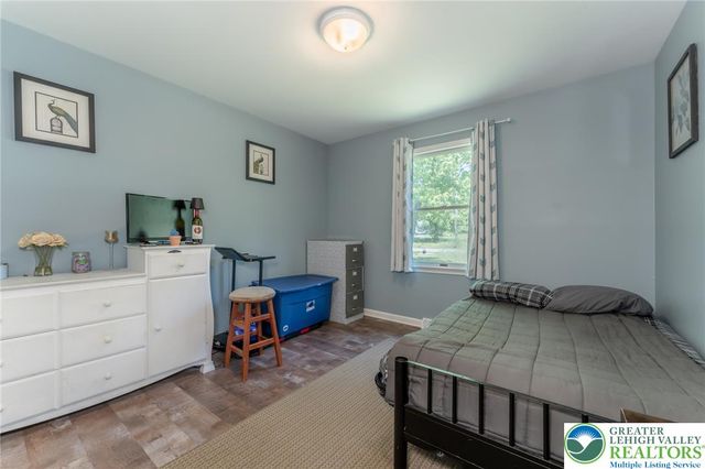 6 View Drive, Walnutport Boro, PA 18088