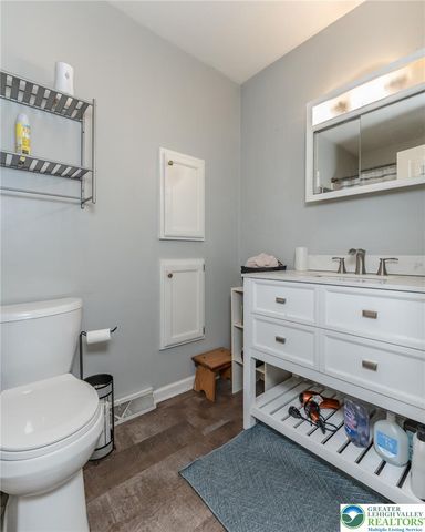 6 View Drive, Walnutport Boro, PA 18088