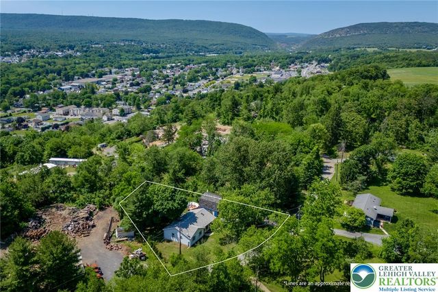 6 View Drive, Walnutport Boro, PA 18088