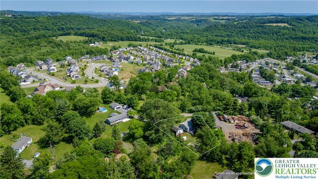 6 View Drive, Walnutport Boro, PA 18088