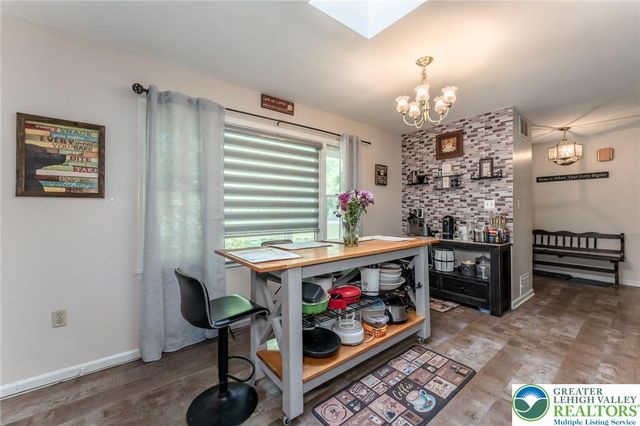 6 View Drive, Walnutport Boro, PA 18088