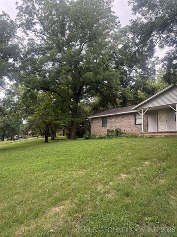 5090 S Robert Girten Road, Chelsea, OK 74016